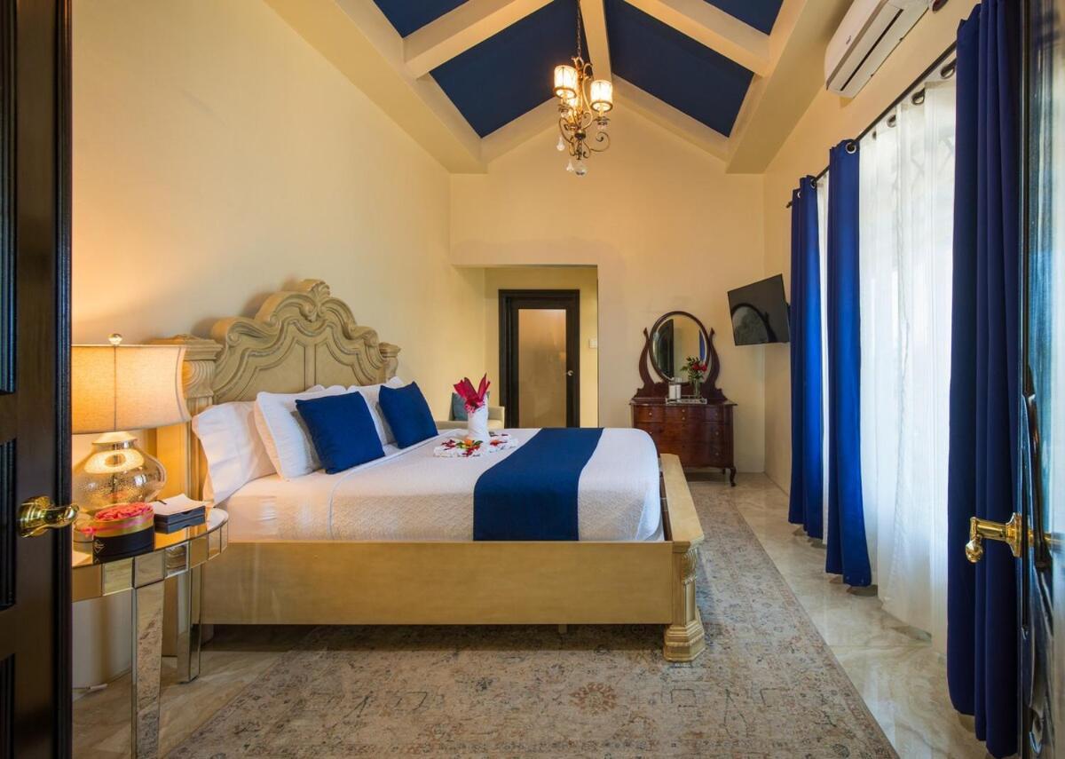 Villa Mimosa Jamaica Exclusive Luxury Stay- Resort Vibe Discovery Bay Eksteriør bilde